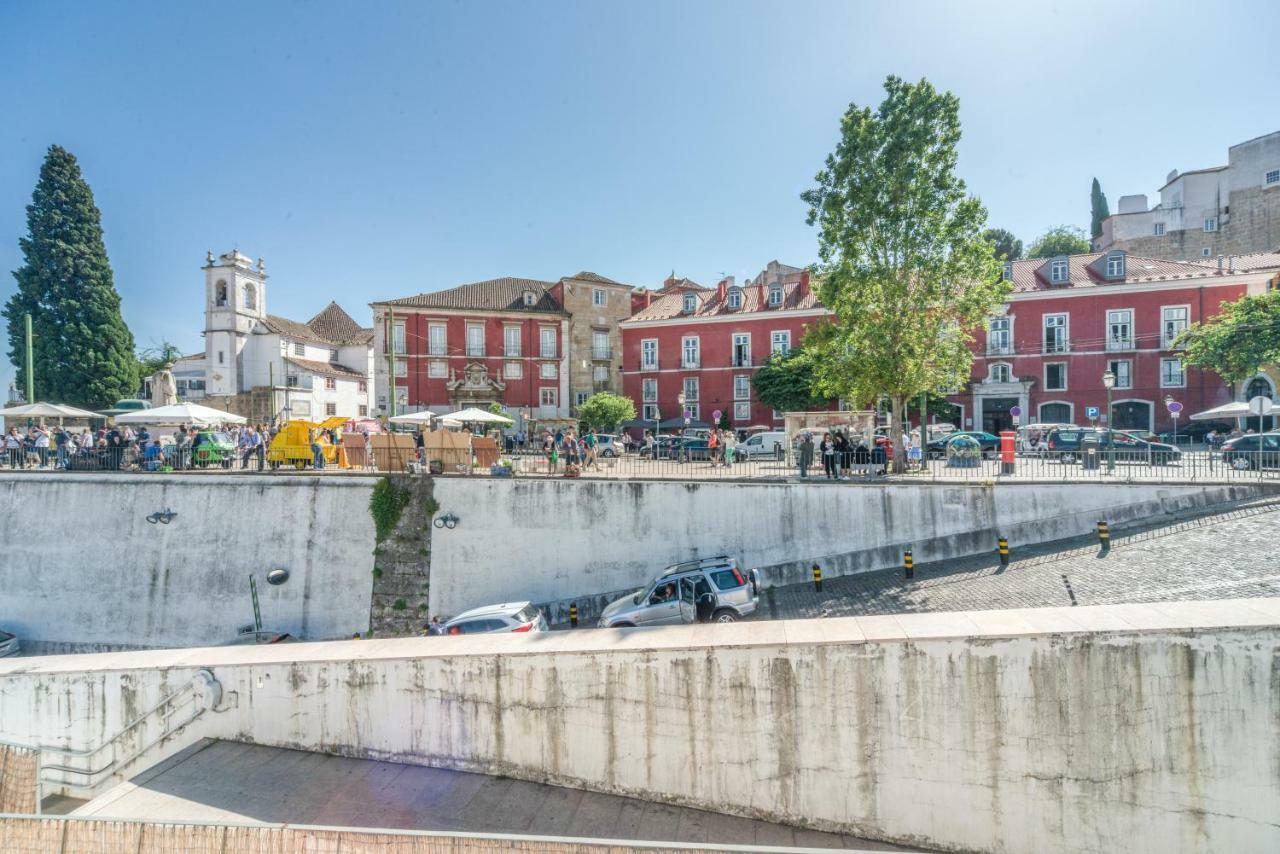 Alfama Lyfe Apartment Lisbon Bagian luar foto