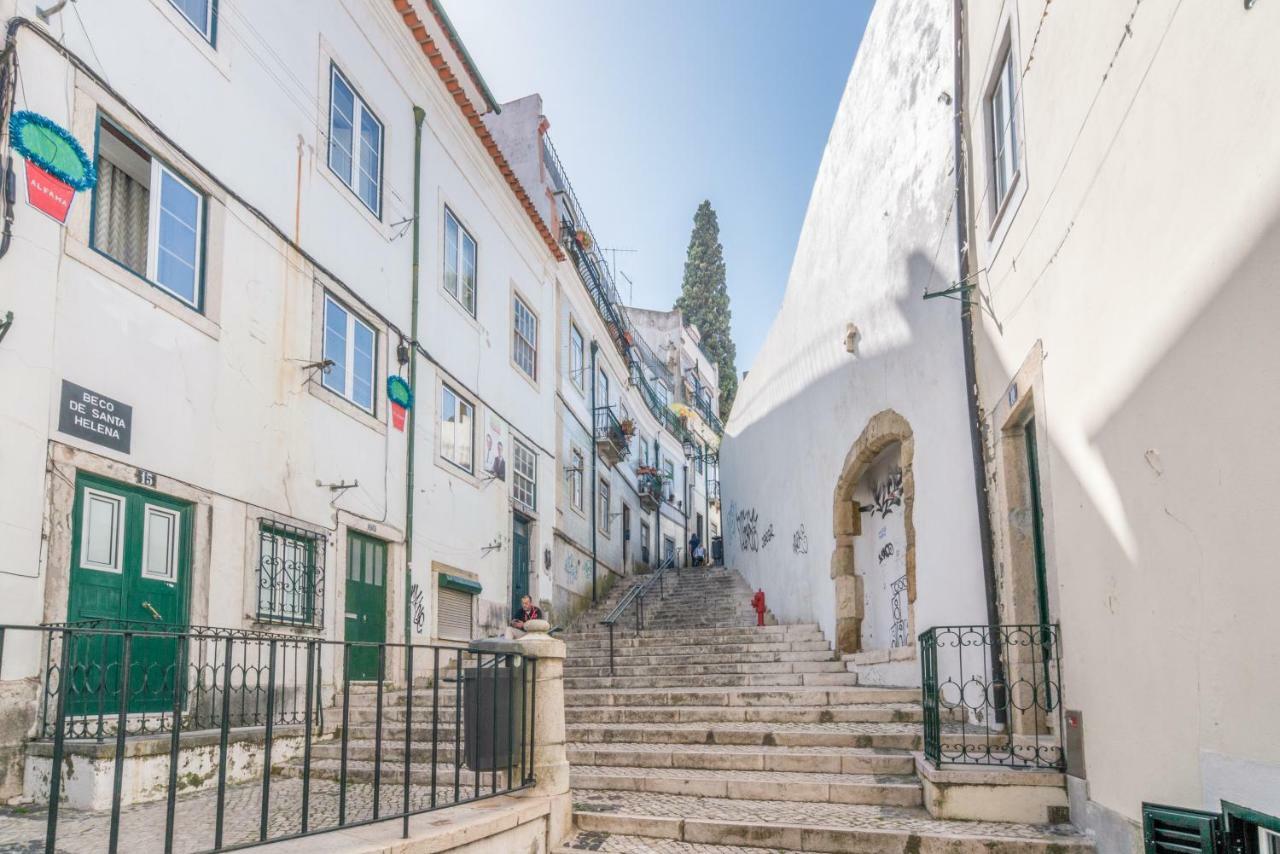 Alfama Lyfe Apartment Lisbon Bagian luar foto